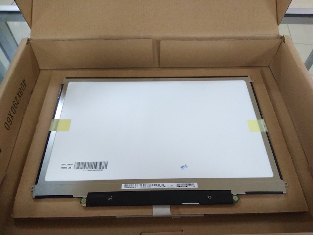 lcd macbook pro